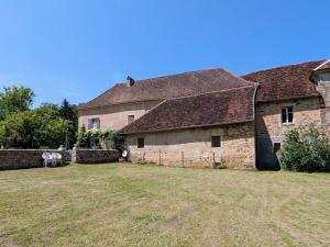 Maisons de vacances Gite paisible pres des forets - FR-1-583-504 : photos des chambres