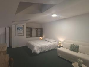 Appartements Duplex Moderne au Centre de Station avec BOX et WIFI - FR-1-814-130 : photos des chambres