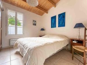 Maisons de vacances Maison spacieuse pres de la plage pour 10 personnes - FR-1-835-2 : photos des chambres