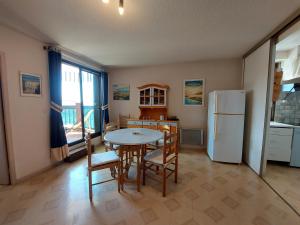 Appartement T2 au centre de Vieux-Boucau avec parking privé, proche des plages - FR-1-239-1136