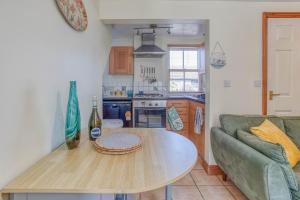Sunnyside - Family Seaside Home, Crabpot Cottages, Sheringham
