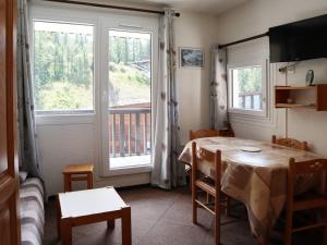 Confortable studio pour 4 pers au cœur des Orres, balcon sud - FR-1-322-673