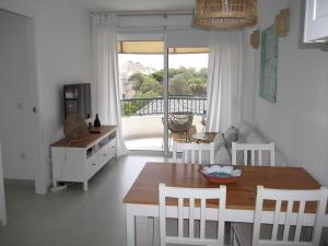 TORRES DEL SOL to 50 METTERS PLAYA LAS VISTAS Best beach Tenerife