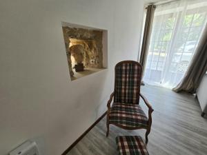 Maisons de vacances Charmante maison en Perigord pour 2 avec terrasse privative - FR-1-616-493 : photos des chambres