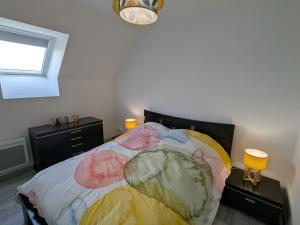 Maisons de vacances Charmant gite a la ferme pres d-Orleans avec parking prive - FR-1-590-575 : photos des chambres