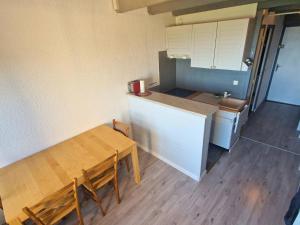 Appartements Duplex 6 pers, animaux admis, balcon sud, Chaillol 1600 - FR-1-393-182 : photos des chambres