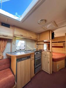 Przyczepa Kempingowa - 4-6os , Jastarnia by WoDo Camp