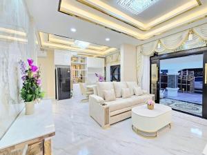 Marina Villa, North Pattaya