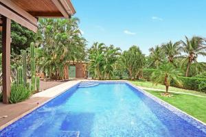 8min Walk to Beach, Pool Villa, 24-7 Concierge