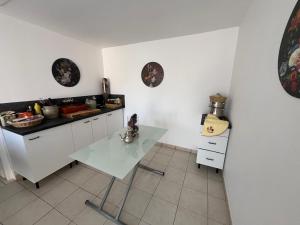 Lodges La maison des abeilles : photos des chambres