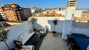 Beachside Attico 3 bed 2 bath