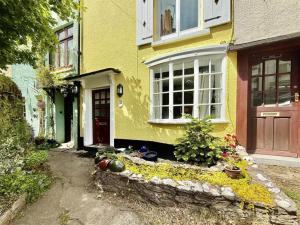 Charming Brixham Cottage