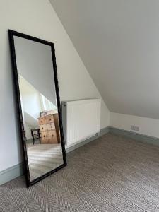 Charming one bedroomed pied a terre in rural locations