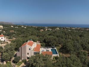 Villa Eris