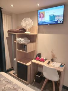 Hotels Hotel Modern Est : photos des chambres