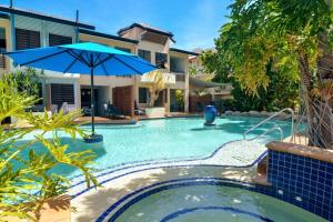Chic Couples Retreat