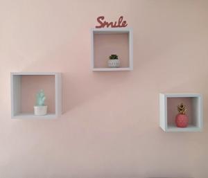 Studio rénové avec terrasse ST RAPHAEL