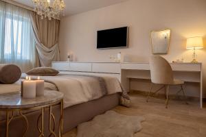 Luxury Villa David with swimming pool, sauna and jacuzzi