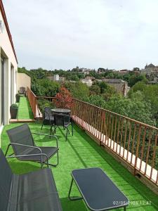 Appartements T2 - Terrasse avec vue imprenable - Secteur gare : Appartement 1 Chambre