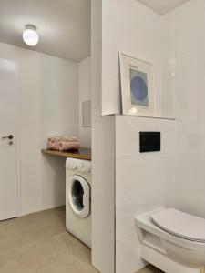 Design apartment in the center great for friends and family
