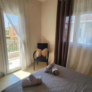 Potamos Townhouse & Shared Garden