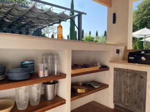 Villas Le Mas de l'Alliance - 12 p - Air Cond - private Pool - near Grignan : photos des chambres