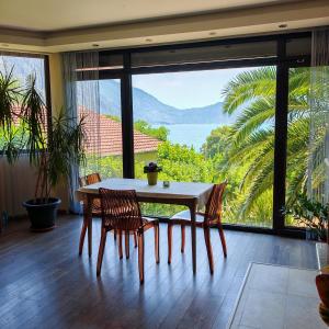 Meditation - 4-Sterne-Hotels in Kotor