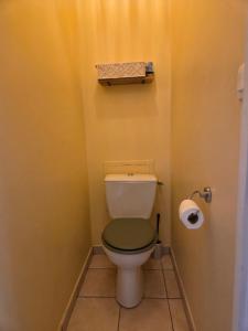 Appartement T2 avec terrasse, résidence front de mer