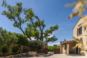 Maisons de vacances Mas provencal avec piscine chauffee ! : photos des chambres