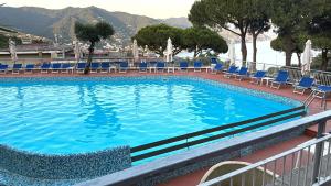 Il Poggetto Giardino Terrazza Piscina