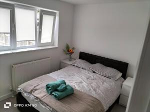 Quiet 5BR Ideal for Groups