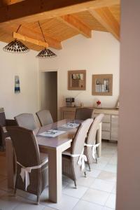 Maisons de vacances Le Figuier : photos des chambres