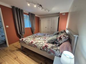 Maisons de vacances Sublime Mas de Lou a 15 minutes d-Arles : photos des chambres