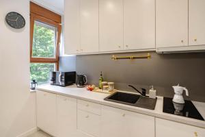 MKI Apartments - Chmielna 73 C B&B Warsaw City Center Apartment