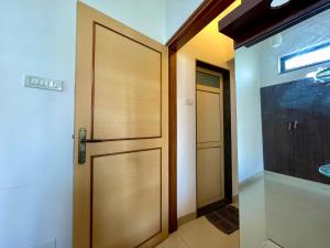 SK Home Stay Only For Females