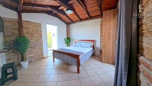 Suite 2nd Floor & Rooftop 6