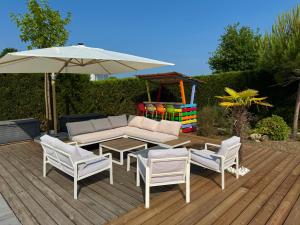 Maisons de vacances Ares, Villa Mapouchet, piscine : photos des chambres