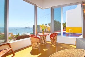 Casa Cascada - Luxury Home with Pool and Views