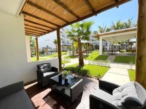 Tropical Condo - Close to Beach and Waterpark