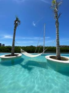 Spacious 3BR Marina Condo with Pool