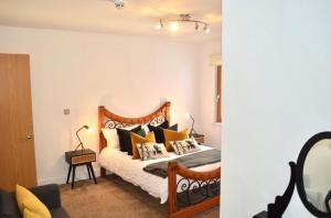 City Apartment - Walking distance to Mailbox