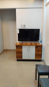 Decent one BHK flat near tata hospital