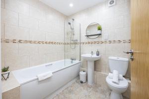 Stylish 2-Bed Apartment in Manchester City Centre