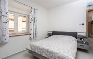 Gorgeous Apartment In Rijeka With Wifi 