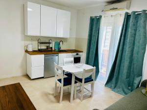 PHOS - Pag Residencies