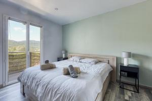 Villa Provençale avec Piscine dans la nature