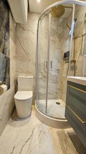 Paris Pantheon Arev Dans le quartier de Emily in Paris 75005