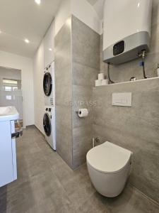 Leggero with open sea view