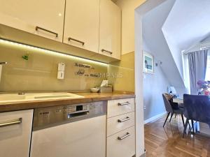 Leggero with open sea view