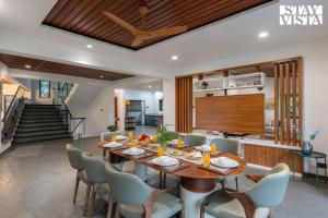 StayVista at Bael Leaf with Projector Setup, Pool